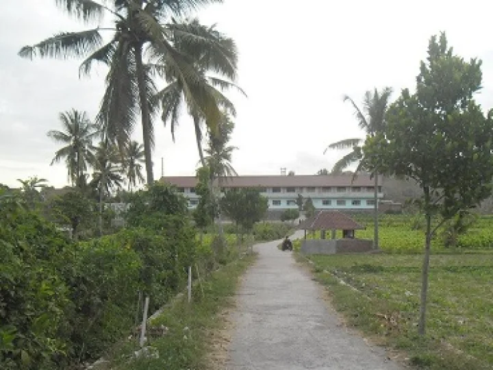 Pesantren Darussalam Al-Kubro Lombok Timur