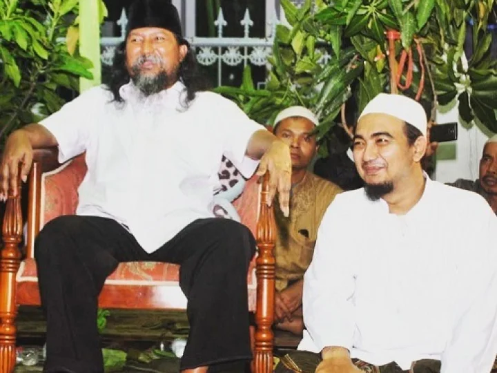 Uang dan Parfum: Kisah Hikmah Habib Ja’far Alkaf