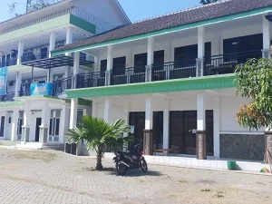 STIT Mamba'ul Ulum Jambi