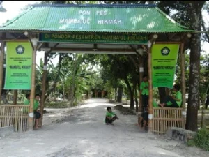 Pesantren Mamba'ul Hikmah Ngawi
