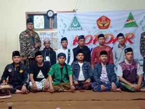 GP Ansor Cilaku Ngaji Risalah Ahlussunnah wal Jamaah dan Bagikan Masker