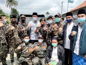 Dikawal Banser, Gubernur Jabar Cek Prokes di Pesantren Hibbatussa’diyyah