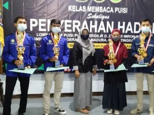 Unira Umumkan Pemenang Lomba Baca Puisi Piala D. Zawawi Imron tahun 2021