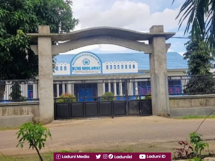 Pesantren Bumi Sholawat Lampung Tengah