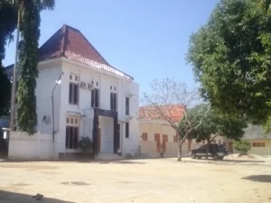 Pesantren Al-Karimiyyah Sumenep