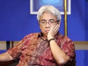Sosiolog: Renungan di Era Persimpangan Jalan