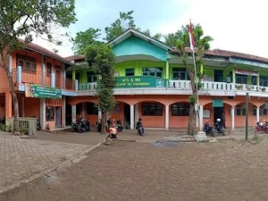 MTs Ma'arif NU Cimanggu Cilacap