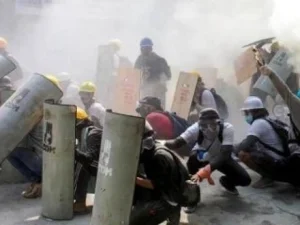 Indonesia dan Dunia Minta Myanmar Tidak Brutal Hadapi Demonstran