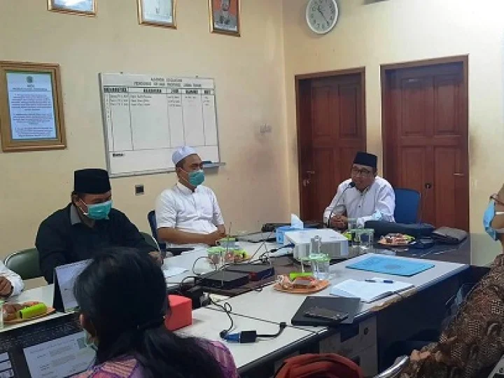 Benarkah Vaksin AstraZeneca Terbuat dari Babi? Ini Penjelasan Ahli