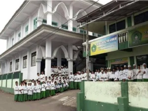 Pesantren Al-Maliki Lumajang
