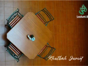 Khutbah Jumat: Adab Berpakaian, Mengonsumsi Makanan dan Minuman