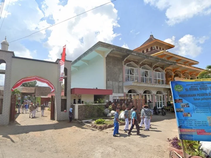 Pesantren Minhajut Thullab Glenmore Banyuwangi