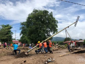 PLN Berhasil Pulihkan Sektor Kelistrikan di Pulau Adonara NTT