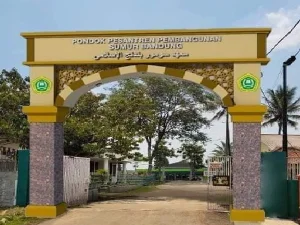 Pesantren Pembangunan Sumur Bandung