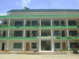 Pesantren Darul Ma arif Banyuputih Batang