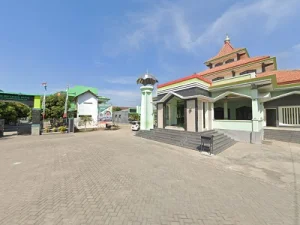 Pesantren Miftahul Huda Keringan Nganjuk