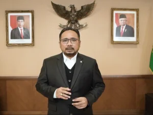 Sambut Waisak, Menag Ajak Umat Buddha Sukseskan Restorasi Borobudur