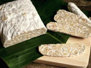 Mbah Manab Menolak Makan Tempe