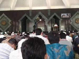Malas Ibadah? Berikut Tinjauan Psikologisnya
