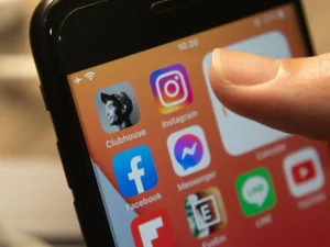 Ingin Bijak dalam Bermedia Sosial? Ikuti Tiga Aturan Ini!