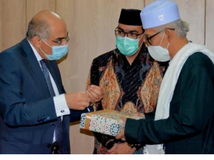 Dubes Mesir Beri Undangan KH Miftachul Akhyar Menjadi Pembicara di Darul Ifta'