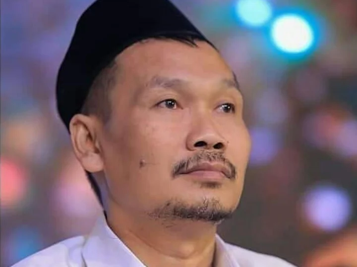 Adab Bertamu Menurut Gus Baha