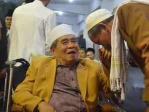 Mengenang Kiai Zainuddin Djazuli, Permata Pesantren Ploso Kediri