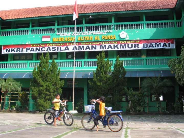 Pujian Shalat Khas Ponpes Al-Muttaqien Pancasila Sakti (ALPANSA) Bagian 1
