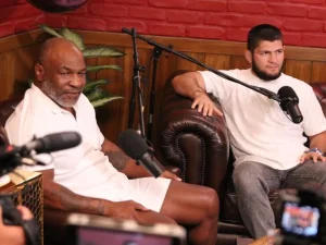 Dua Legenda Dunia Bertemu, Mike Tyson: Assalamu'alaikum Saudaraku