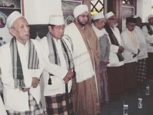 Kisah Pertemuan KH Abdullah Faqih Langitan dengan Rasulullah SAW