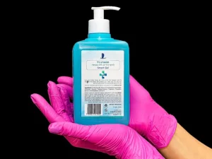 Sako Pramuka Ma’arif NU Cianjur Bagikan Masker dan Hand Sanitizer