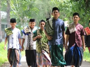 Fadilah Mempunyai Anak yang Menimba Ilmu di Pesantren