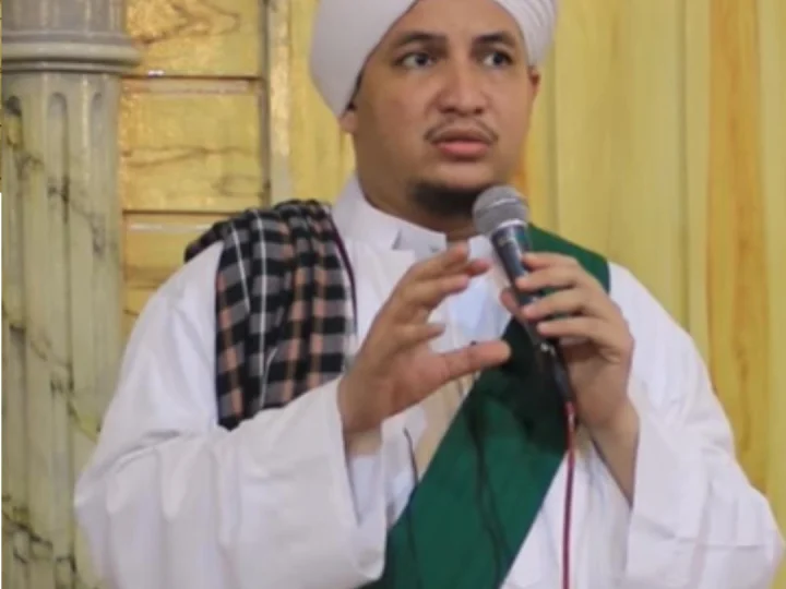 Biografi Habib Ahmad bin Novel bin Salim bin Jindan