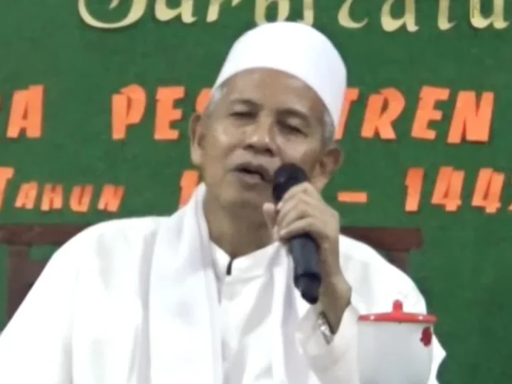 Tasawuf Kerja KH Abdul Hannan Ma'shum