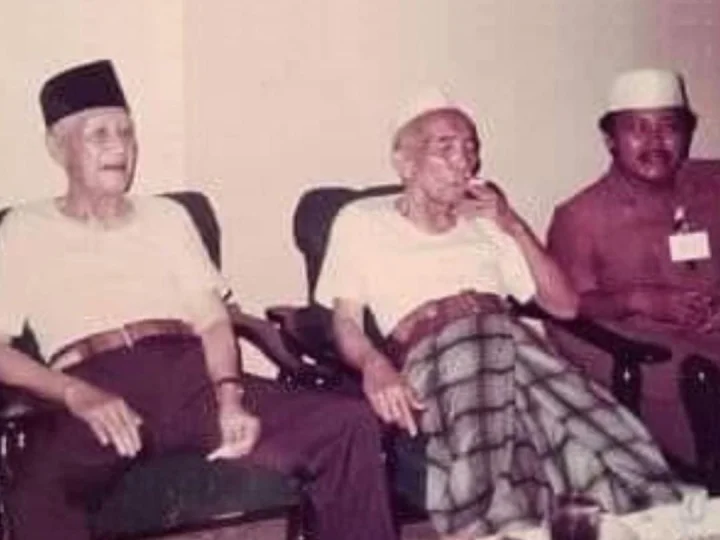 Karomah KH Mahrus Aly: Kiai Anti Air