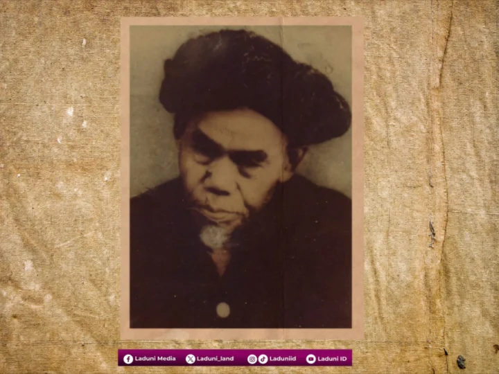 Meneladani Akhlak KH. Abdul Karim kepada Sang Guru