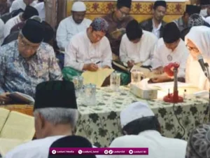 Pengejawantahan Adab Seorang Santri