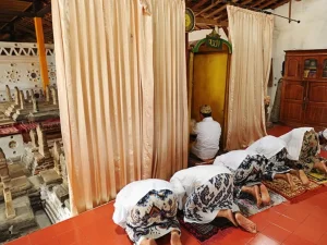 Makna 9 Gapura di Makam Sunan Gunung Jati