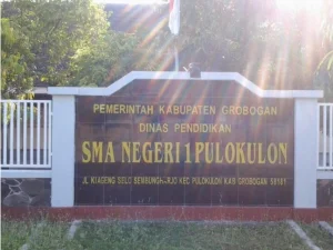 IKA SMA N1 Pulokulon Gelar Pengajian Akbar dan Santunan Anak Yatim
