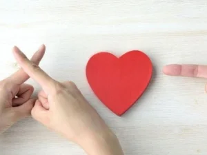 Cinta Atau Hanya Sekedar Suka