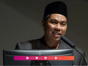 Biografi KH. Zulfa Mustofa