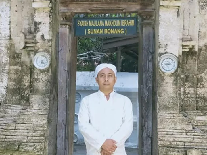 Ziarah Wali Songo: Maqbarah Sunan Bonang
