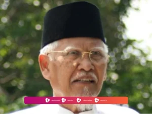 Biografi KH. Robbach Ma’shum