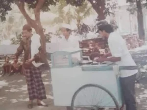 KH. Imam Yahya Mahrus Lirboyo dan Sejarah Berdirinya Ponpes Al-Anwar Sarang