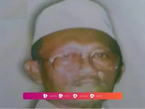 Biografi KH. Khusnan Musthofa Ghufron