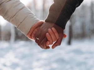 Amalan Menjaga Martabat Suami dan Istri