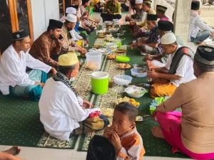 Kembali Ramai di Media Sosial, Video Seorang Ustaz Pertanyakan Fatwa Mbah Hasyim tentang Tahlilan