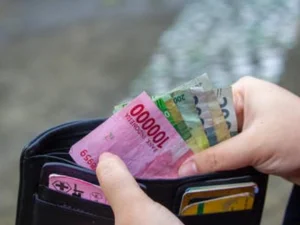 Tips Memperlancar Rezeki dari KH Nurul Huda Jazuli Utsman