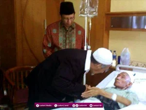 Karomah KH. Sahal Mahfudz yang Disaksikan Banyak Orang