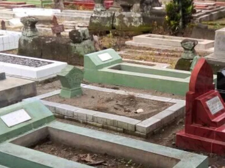 Ziarah Makam KH. As’ad Humam, Penemu Metode Iqra’